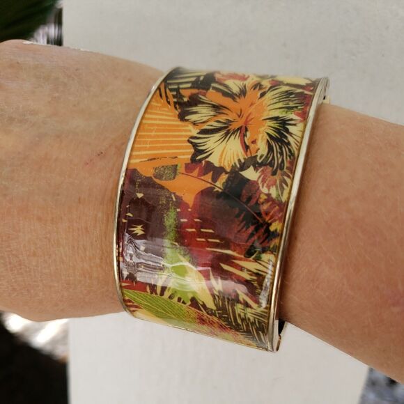 Chunky Wide Boho Fall Colored Leaves Patten Clamper Bangle Bracelet Gold Tone - Picture 14 of 14